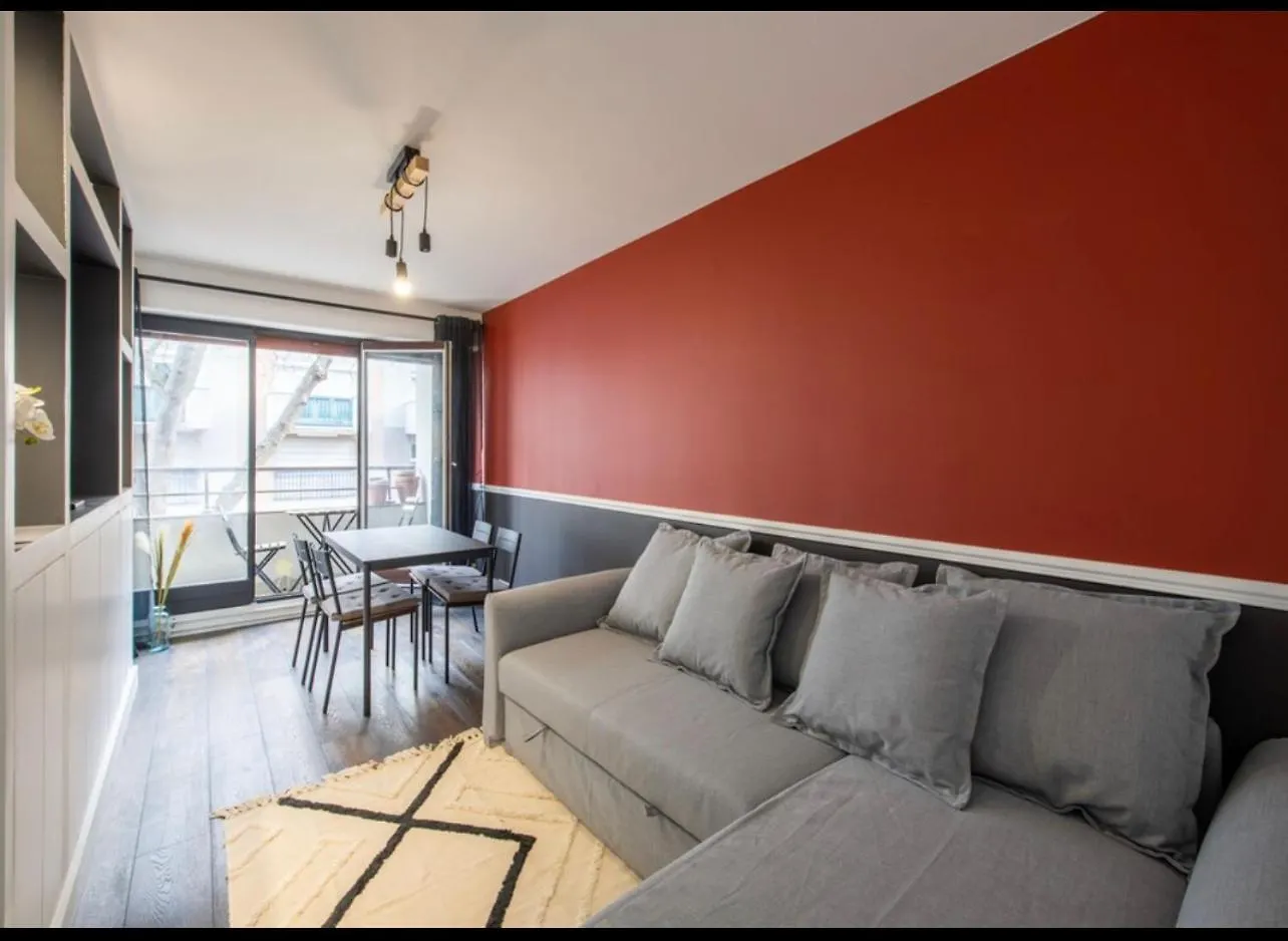 Bien Venu Chez Sarah Daire Paris